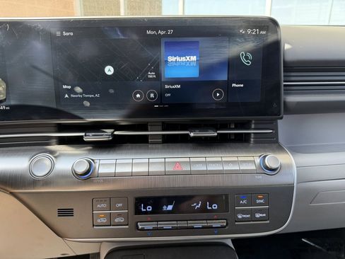 Used 2024 Hyundai Kona Limited FWD image 19