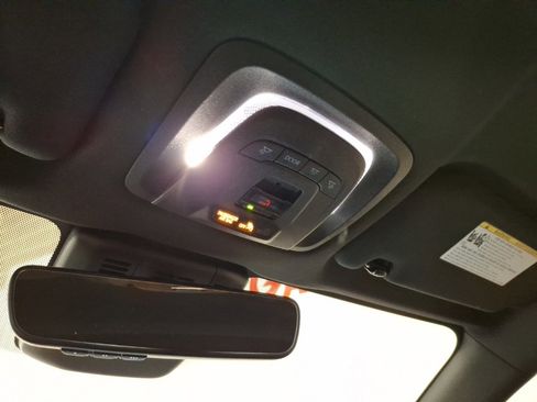 Used 2023 Toyota Crown XLE image 26