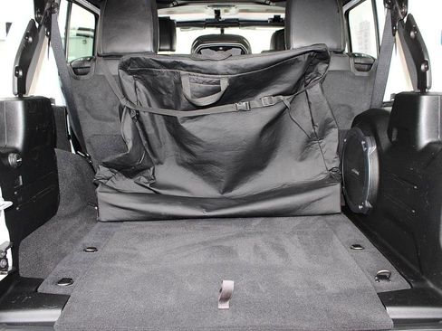 Used 2022 Jeep Wrangler Unlimited Rubicon w/ LED Lighting Group image 41