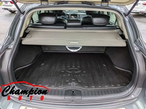 Used 2017 INFINITI QX50 AWD w/ Deluxe Touring Package image 15