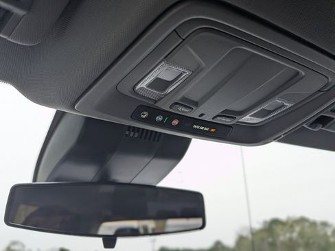 Used 2025 Chevrolet Silverado 1500 Custom Trail Boss image 29