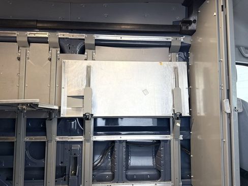 Used 2019 Ford Transit 250 148 High Roof Extended image 40