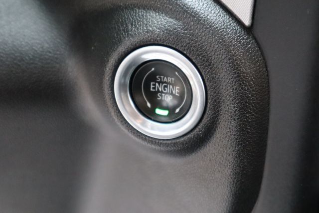Used 2019 GMC Sierra 1500 SLE w/ SLE Value Package AWD/4WD image 23