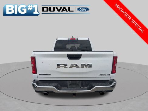 Used 2025 RAM 1500 Big Horn AWD/4WD image 5