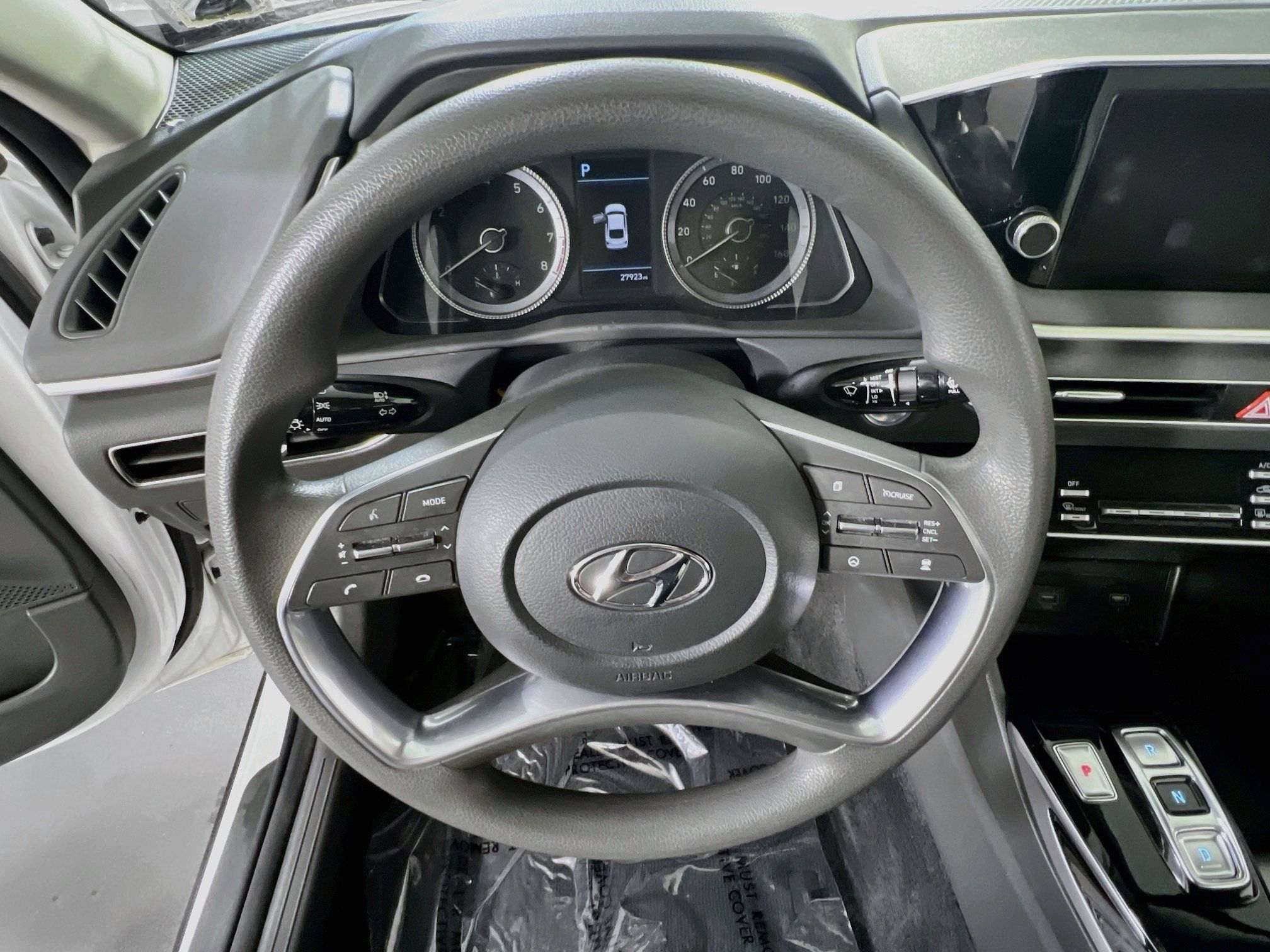 Used 2023 Hyundai Sonata SEL FWD image 11
