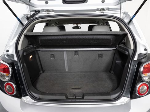 Used 2015 Chevrolet Sonic LTZ image 20