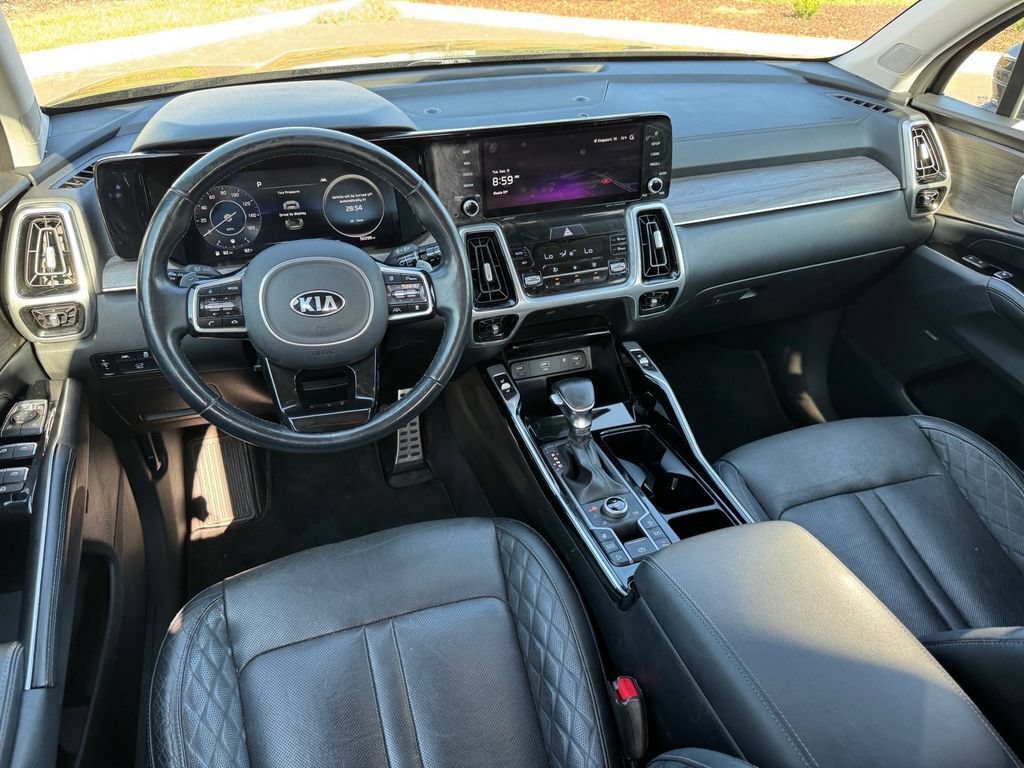 Used 2021 Kia Sorento SX Prestige AWD/4WD image 16