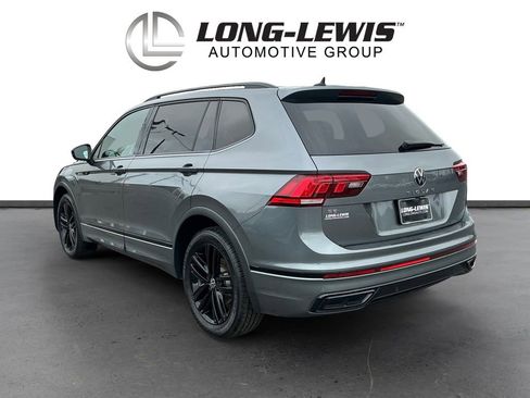 Used 2022 Volkswagen Tiguan SE R-Line FWD image 4
