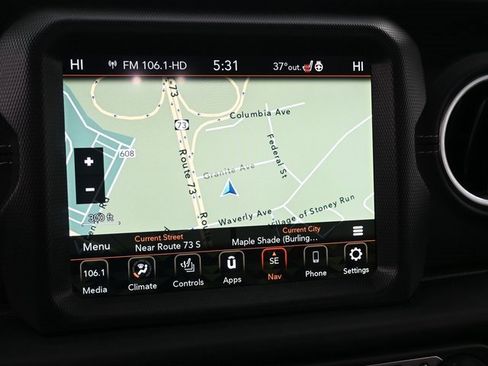 Used 2022 Jeep Wrangler Unlimited Sahara w/ Cold Weather Group image 15