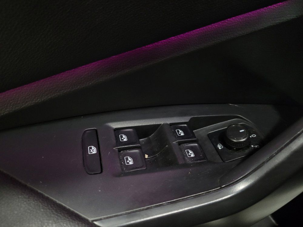 Used 2019 Volkswagen Jetta SEL FWD image 27