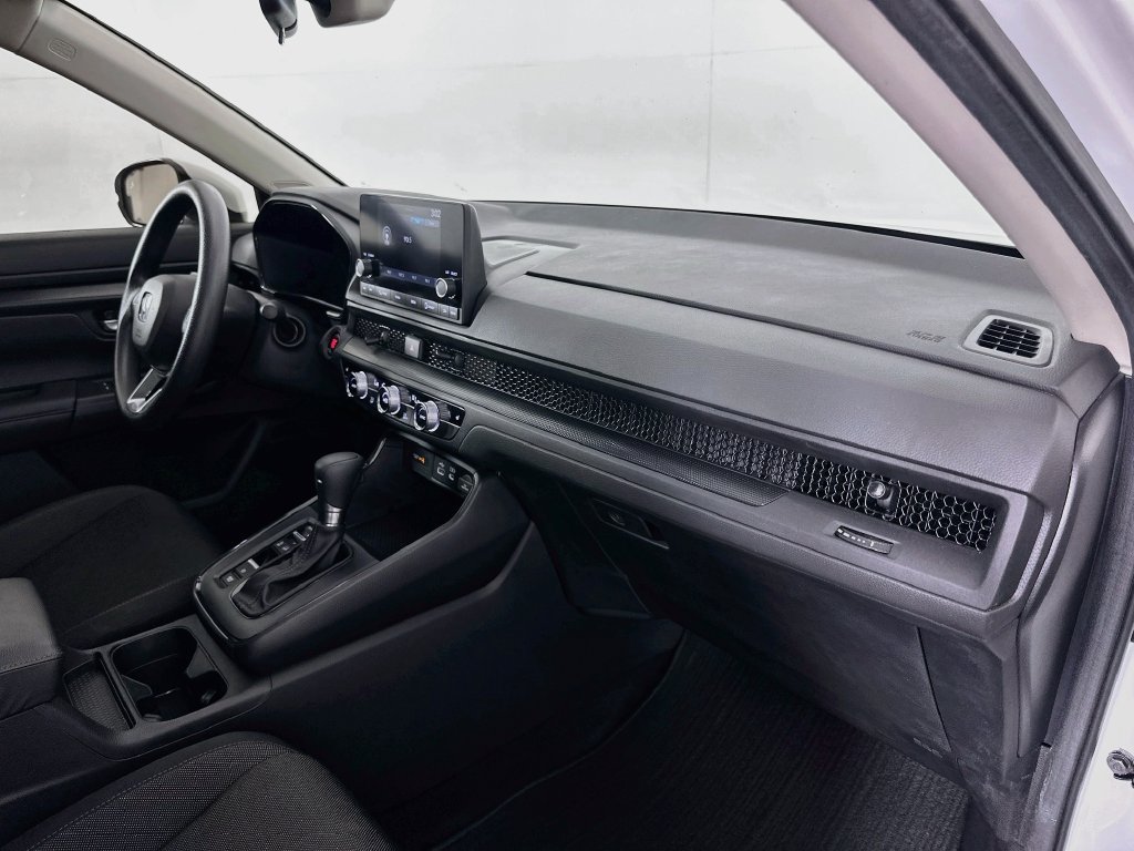 Used 2023 Honda CR-V EX image 29