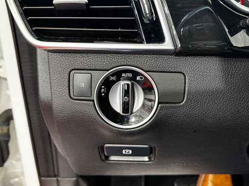 Used 2017 Mercedes-Benz GLS 450 4MATIC image 21