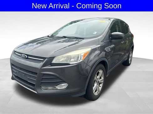 Used 2015 Ford Escape SE AWD/4WD image 2
