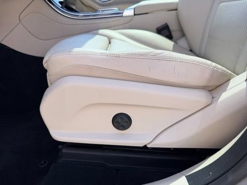Used 2021 Mercedes-Benz GLC 300 image 9