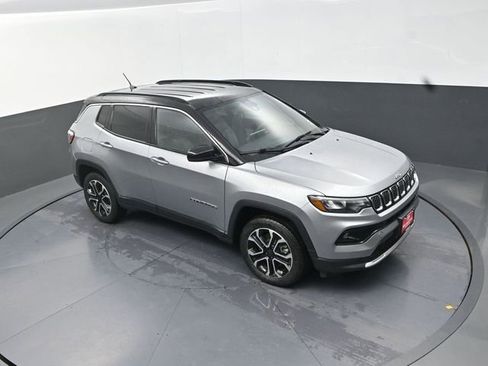 Used 2024 Jeep Compass Limited AWD/4WD image 22