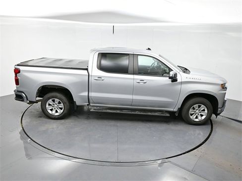 Used 2021 Chevrolet Silverado 1500 LT image 24