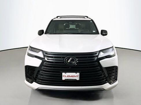 Used 2025 Lexus LX 700h Overtrail image 3