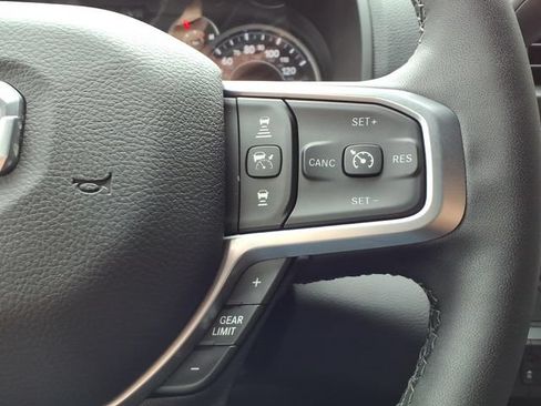 Used 2026 RAM 3500 Big Horn AWD/4WD image 17