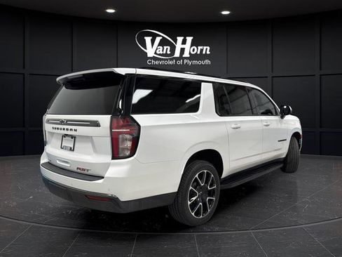 Used 2022 Chevrolet Suburban RST w/ Luxury Package AWD/4WD image 7