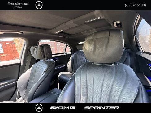 Certified 2022 Mercedes-Benz S 500 4MATIC image 16