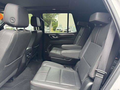 Used 2024 Chevrolet Tahoe RST w/ Luxury Package AWD/4WD image 14