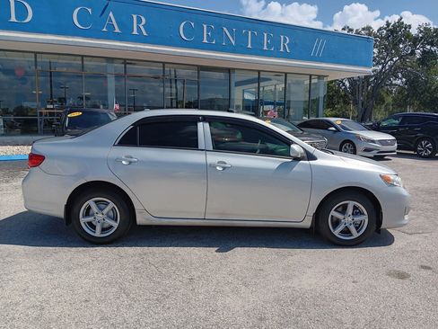 Used 2009 Toyota Corolla LE FWD image 8