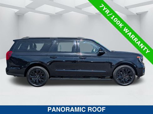 Certified 2025 Ford Expedition Max Platinum w/ Stealth Appearance Package AWD/4WD image 3
