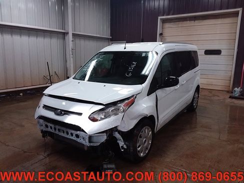 Used 2017 Ford Transit Connect XLT image 4