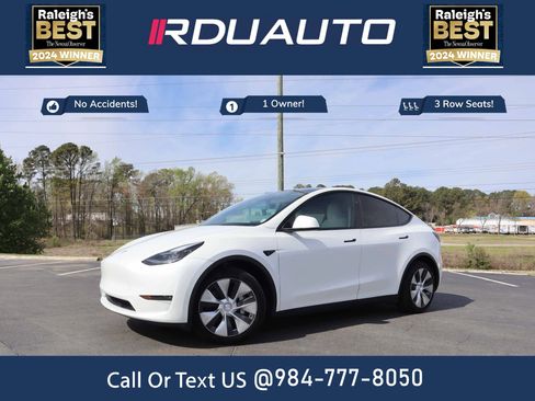 Used 2024 Tesla Model Y Long Range AWD/4WD image 1
