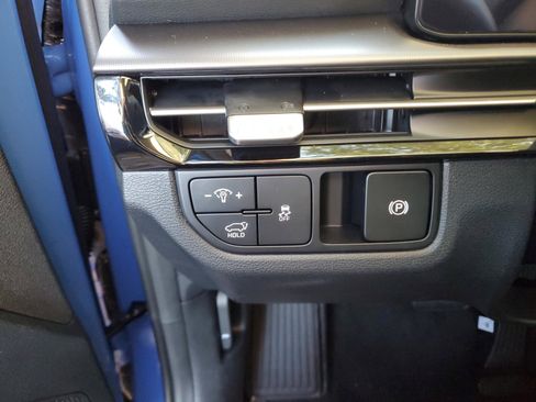 New 2026 Kia Sportage EX FWD image 23