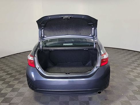 Used 2015 Toyota Corolla S Premium FWD image 6