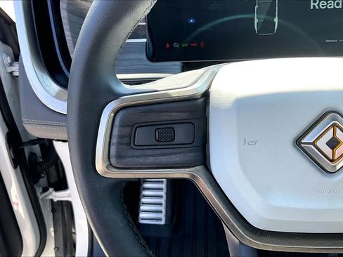 Used 2024 Rivian R1S Adventure AWD/4WD image 22