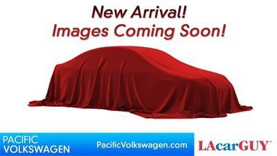 Used 2023 Volkswagen Tiguan SE w/ Panoramic Sunroof Package FWD image 1