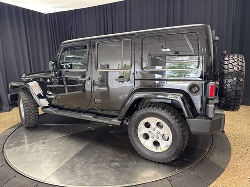 Used 2014 Jeep Wrangler Unlimited Sahara w/ Dual Top Group image 5