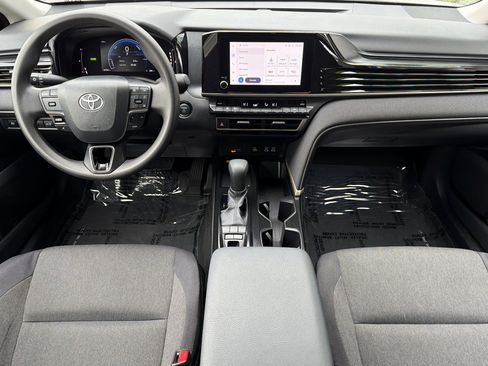 Certified 2025 Toyota Camry LE image 13