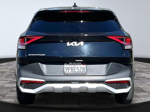 Used 2025 Kia Sportage EX FWD image 23