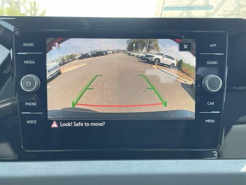 New 2026 Volkswagen Jetta SE FWD image 25