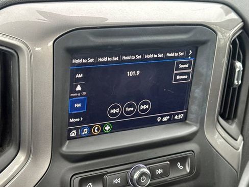 Used 2025 Chevrolet Silverado 1500 W/T image 22