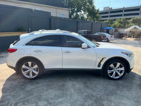 Used 2014 INFINITI QX70 AWD w/ Sport Technology Package image 5