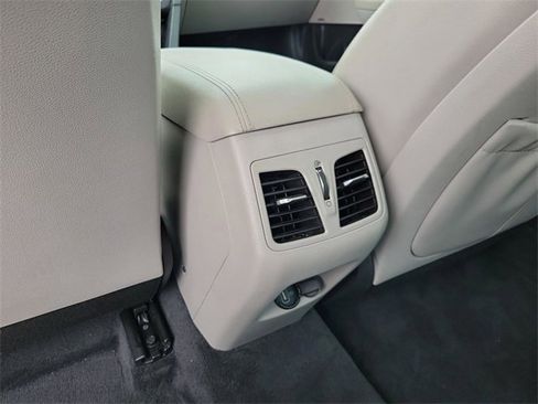 Used 2018 Hyundai Sonata Limited w/ Limited Ultimate Package 03 image 11