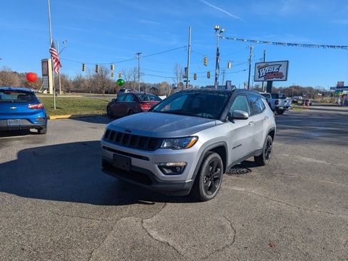 Used 2019 Jeep Compass Altitude image 7