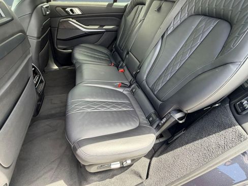 Used 2020 BMW X7 xDrive40i w/ Premium Package image 12