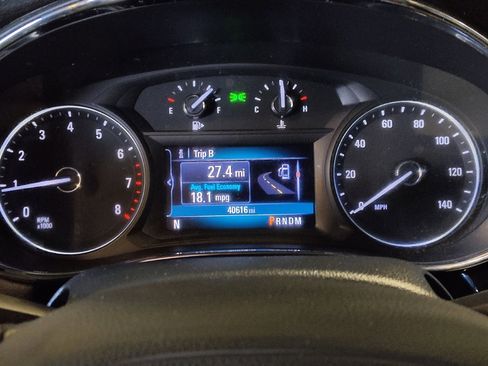 Used 2020 Buick Encore Preferred w/ Safety Package FWD image 23