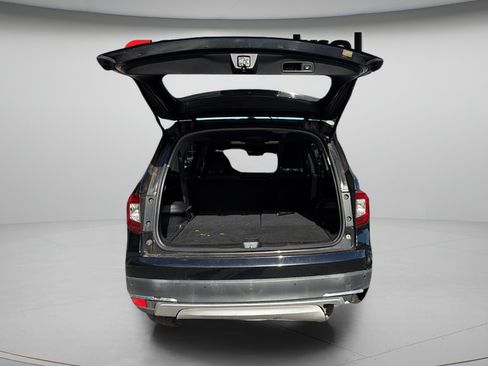 Used 2019 Honda Pilot Touring image 28