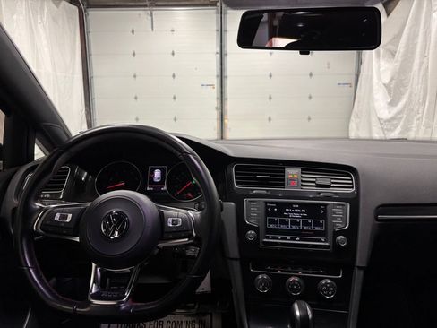 Used 2017 Volkswagen GTI S FWD image 16