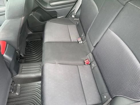 Used 2017 Subaru Forester 2.5i Premium AWD/4WD image 35