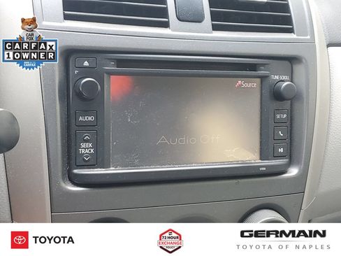 Used 2013 Toyota Corolla LE w/ Premium Pkg FWD image 26