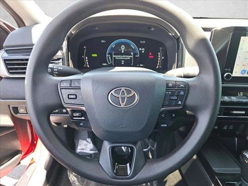 Certified 2025 Toyota Camry LE FWD image 13