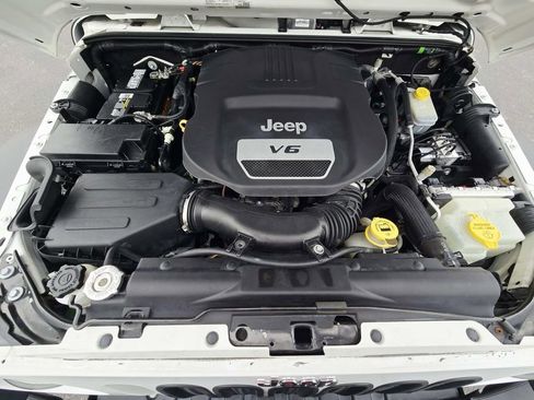 Used 2017 Jeep Wrangler Unlimited Sport w/ Quick Order Package 24S image 18