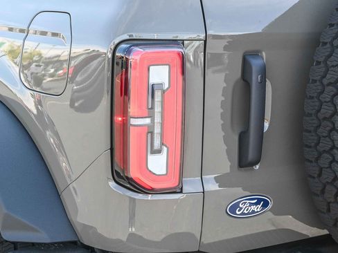 New 2026 Ford Bronco Badlands AWD/4WD image 7